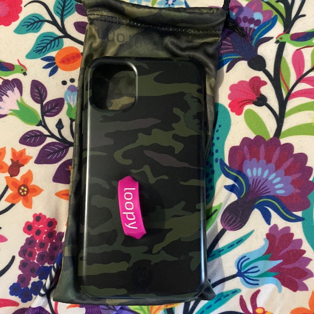 iPhone 11 Camo Loopy Case